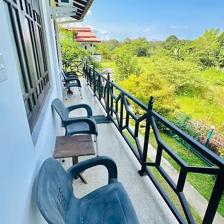 New Peacock Resort Dambulla Room photo