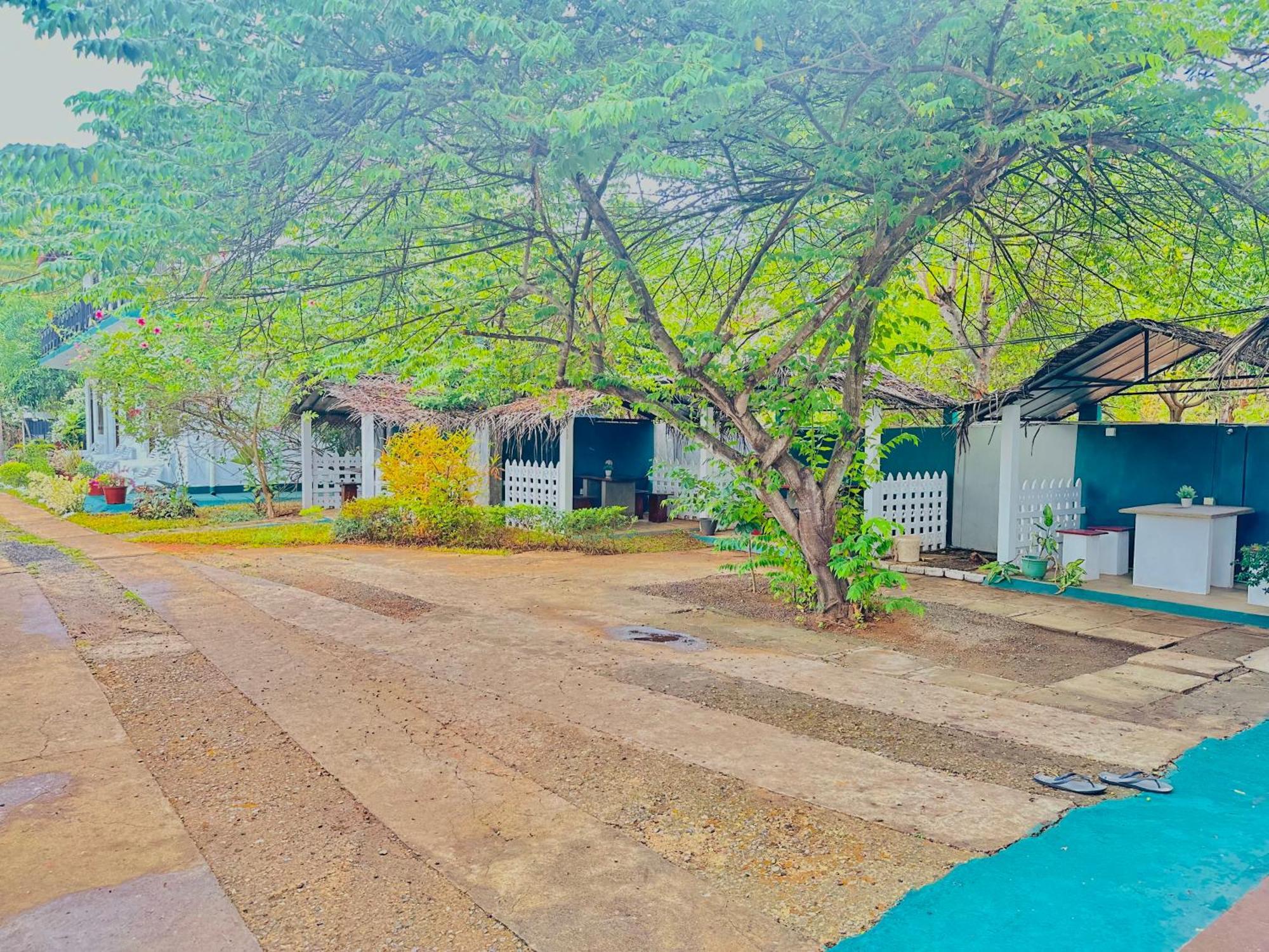 Resort New Peacock Dambulla